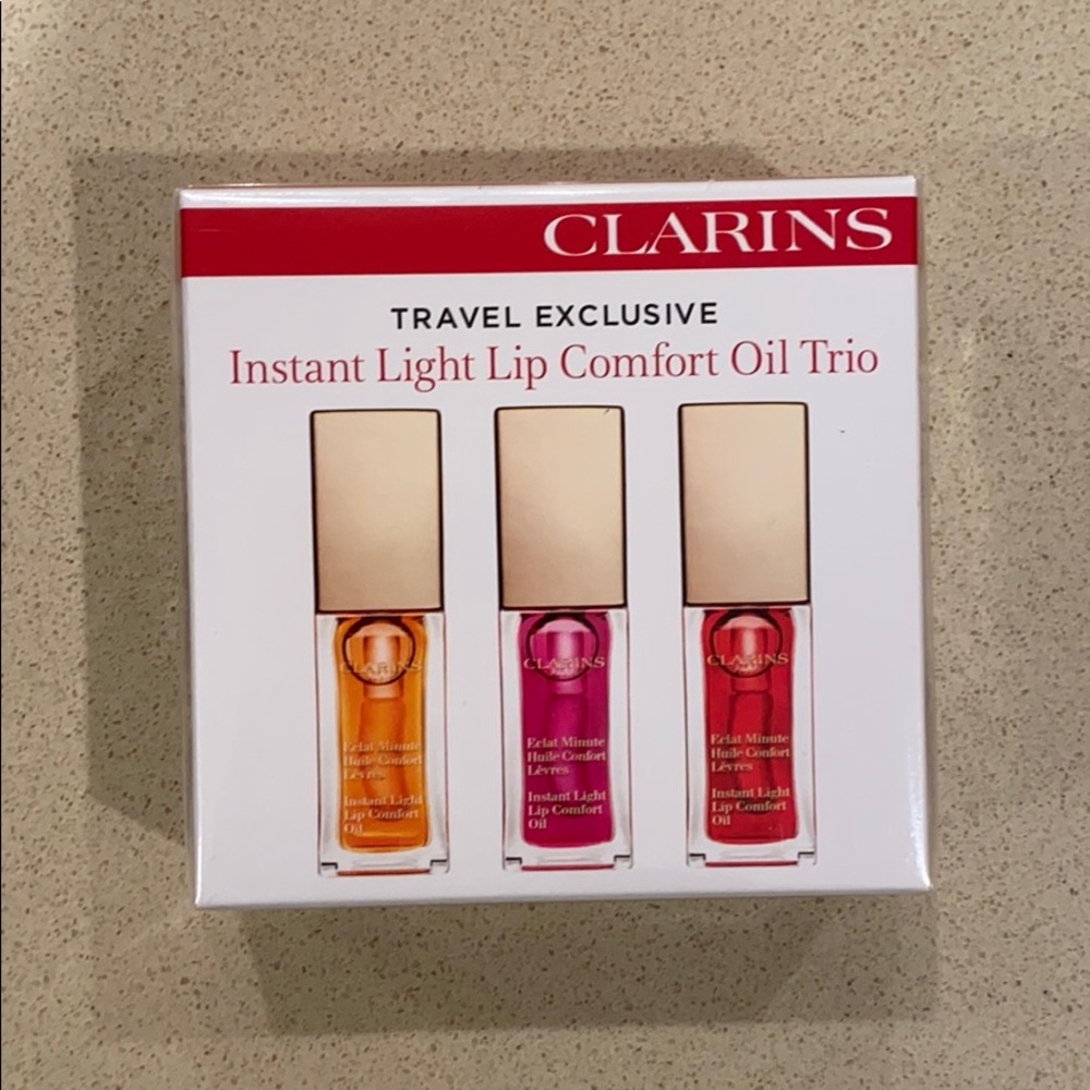 Clarins instant light lip comfort oil trio
